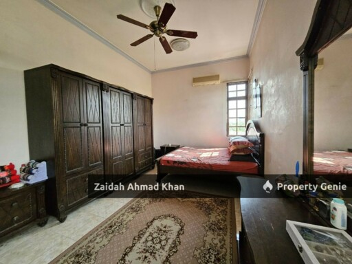 Exclusive Bungalow Seksyen 9 Shah ALam With Spacious Garden Hot Prime Area For Sale