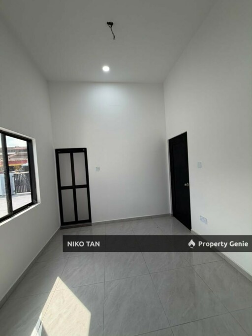 Jalan Murni 1Stry Corner Taman Suria For Sale