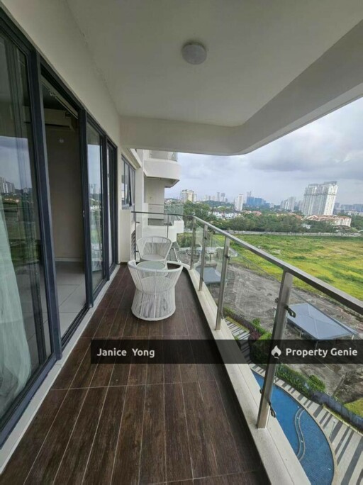 Kingsbay Country Garden Danga Bay