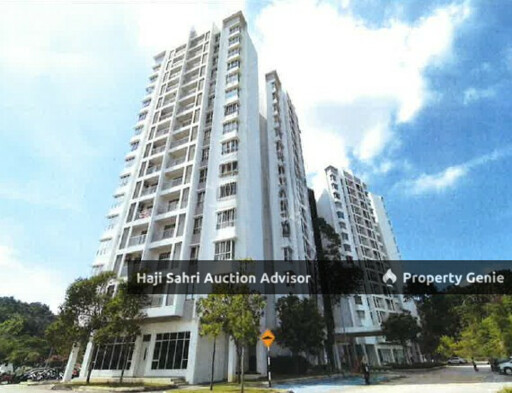 No. A-8-01 (on site No. A-08-01), Pangsapuri Danau Perintis, Persiaran Puncak Alam 12, 42300 Bandar Puncak Alam, Selangor