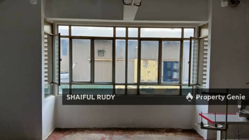 For Sales - 1st Floor Shop