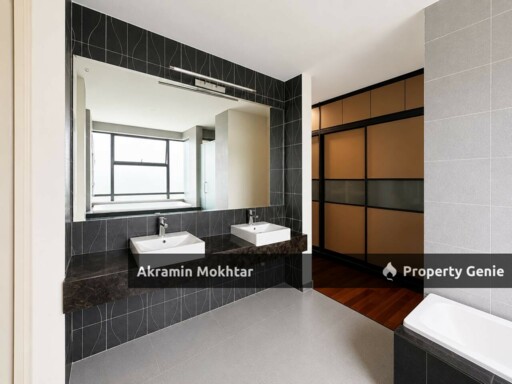 Freehold, Facing Open & Partially Furnished | 2 Storey SemiD Beethoven, Symphony Hills Cyberjay