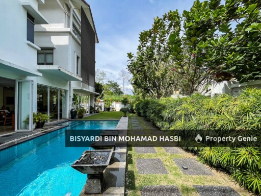 Fully Renovated With Swimming pool 3 Storey Corner Lot Semi D @ Changkat Kiara Bayu, Dutamas, Mont Kiara Kuala Lumpur .