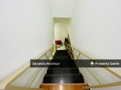 FREEHOLD, END LOT & FULLY RENOVATED | TAMAN PERMATA 2 STOREY TERRACE