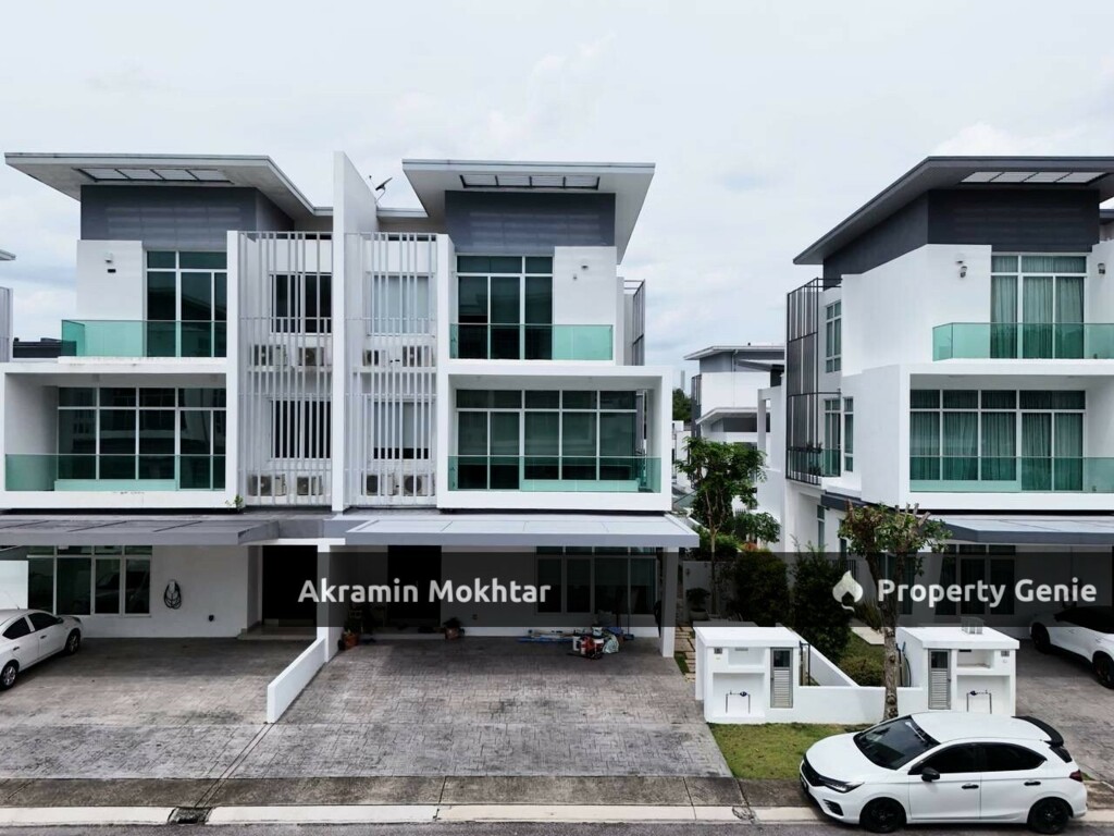 FREEHOLD & FULLY RENOVATED | 3-STOREY SEMI D @ CLOVER, GARDEN RESIDENCE CYBERJAYA SELANGOR