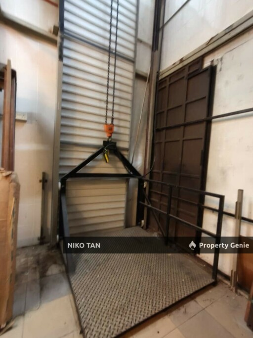 Jalan Anggerik 2Stry Shop lot For Sale