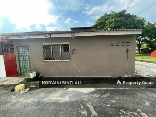 Teres End Lot utk dijual Bukit Setongkol, Kuantan
