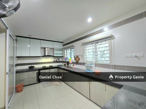 Pengkalan Tiara Nice Fully Furnished Double Storey Cozy House For Rent