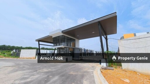 Empire Park Kulai - 1.5 Storey Terrace Factory for Rent