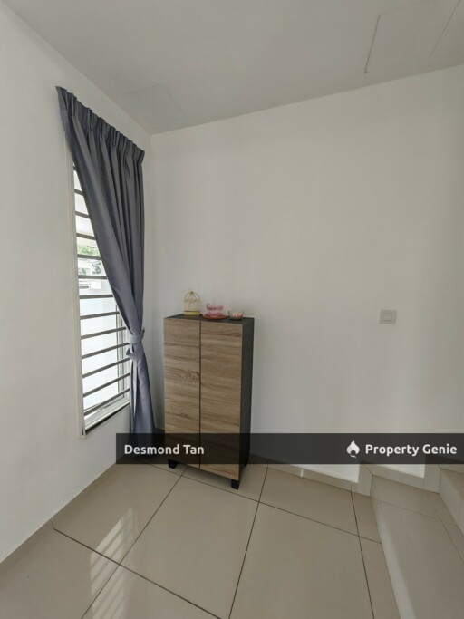 Hijayu 3, Hijayu 1, Suriaman , Sendayan ,Seremban(Corner-Lot Renovated