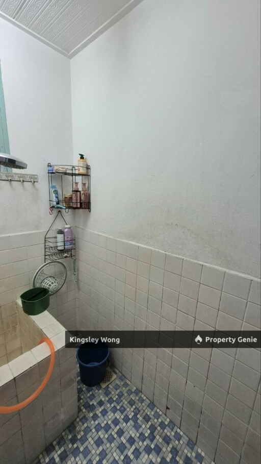 Taman Kledang Menglembu Double Storey Terrace House Good Condition Near First Garden Silibin