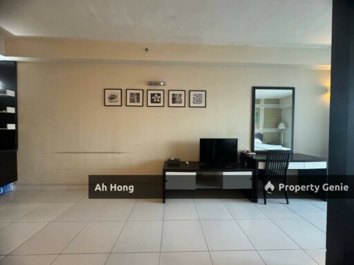 Jb Town / Bayu Marina / Studio / Partially Furnished