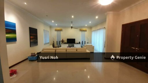 2 Storey Bungalow @ Tropicana Indah