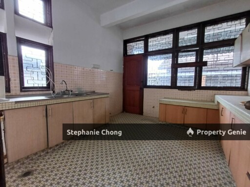 Bungalow, Seksyen 1, PJ