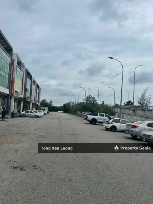 Klebang Commercial Space in Melaka with Nearby Shopping Options