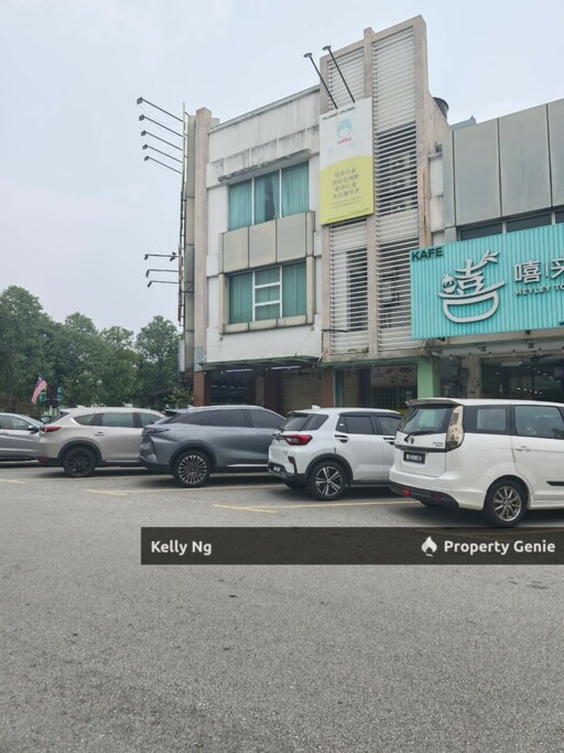 Ground Floor Shop Lot At Bukit Raja Klang For Rent