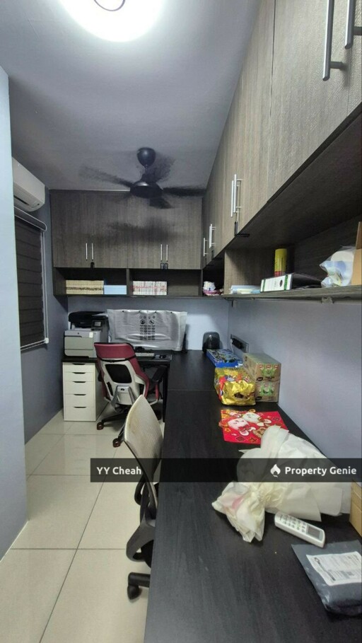Freehold Corner Lot, iPOH Condo For Sale - 3 Parking Lots Renovated Nice