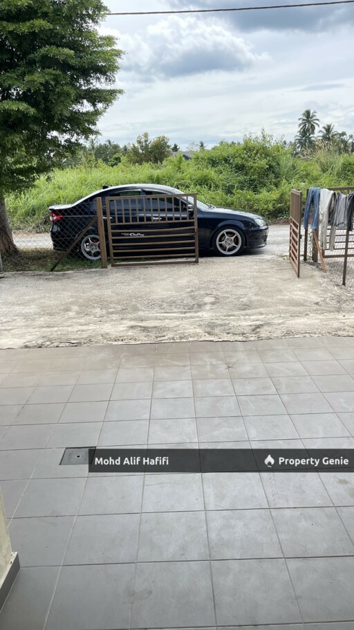 Teres setingkat taman sri pulai jelawat bachok