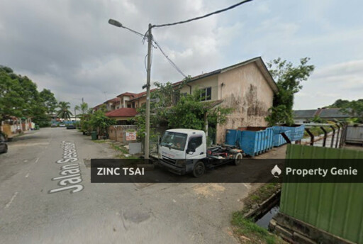 2 Storey Corner Lot Terrace @ Pekan Meru (Taman Meru Utama) {Save RM 97,000}