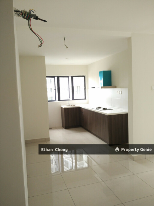 Maisson @ Ara Damansara Fully Furnished Unit For Sale