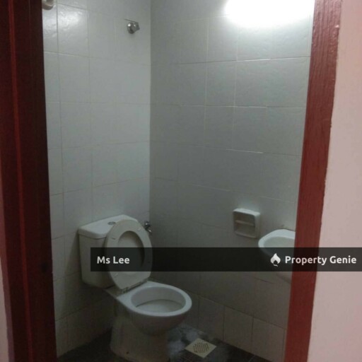 Town Villa 2 @ Cyberia Smarthomes , CYBERJAYA-Duplex Level 3 & 4, Ready to move in 31/10, Open for Reservation Now