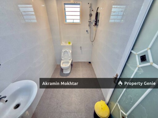 FACING OPEN, END LOT & RENOVATED | 2 Storey Terrace Vista Hill Bandar Mahkota Cheras, Cheras Selangor