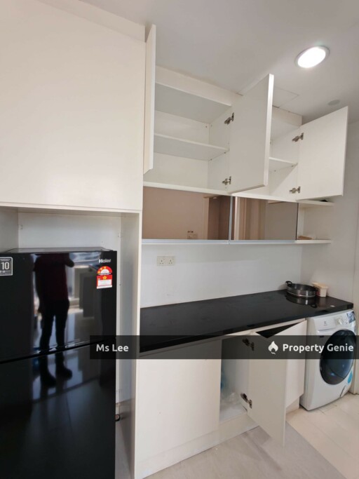 Binjai 8 @ KLCC -Near LRT, Level 32 Corner Unit, Ready Unit, Open for Reservation Now