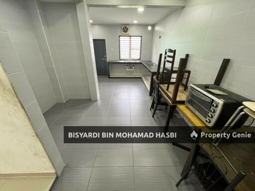 (Fully Renovated & Extended) Double Storey Terrace Taman Salak Perdana, Bandar Baru Salak Tinggi