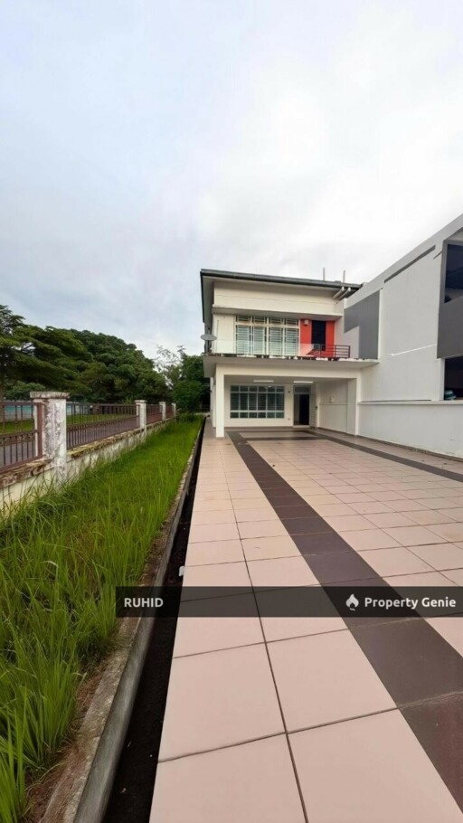 Bandar Uda Utama Johor Bahru Double Storey Endlot House For Sale | Freehold | Gated & Guarded