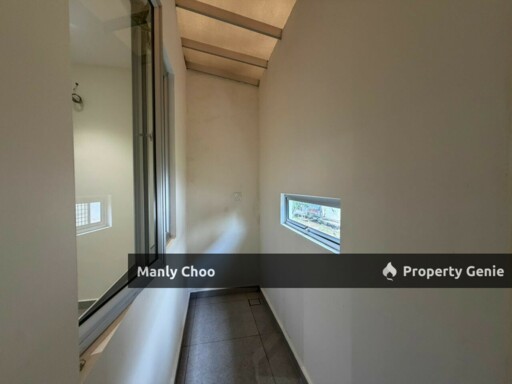 FREEHOLD Single Storey Terrace Bukit Serindit Semabok Ujong Pasir TOWN