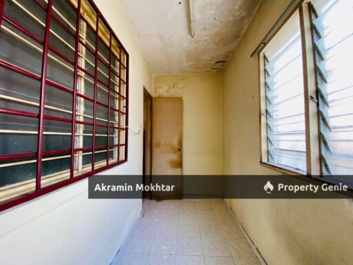 FREEHOLD & END LOT | BANDAR TUN HUSSEIN ONN 2 STOREY TERRACE