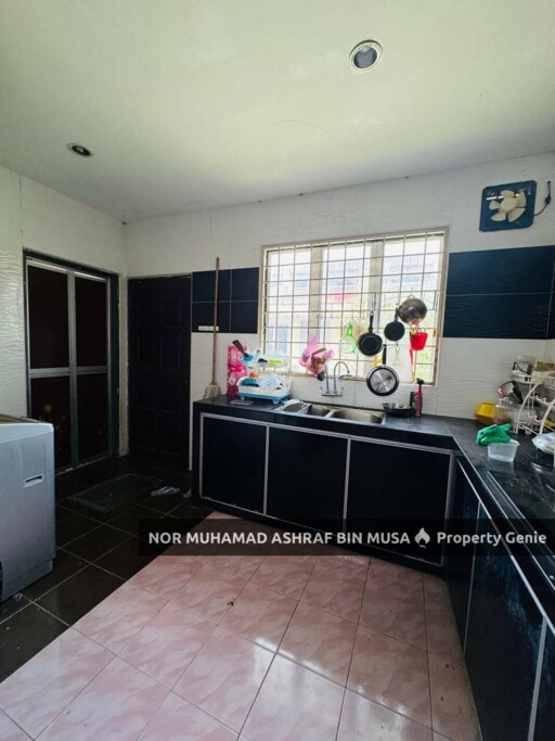 Teres 2 Tingkat Taman Guru Jaya Kangar Perlis