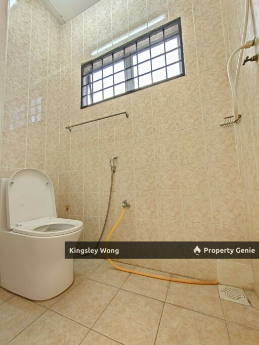 Pengkalan Single Storey Inter Corner Terrace House Facing Field Near Mall
