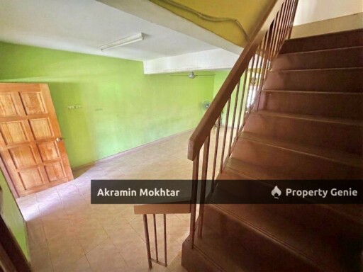 Facing Open & Extended | 2 Storey Terrace Taman Tasik Semenyih.