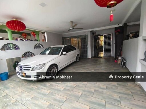 RENOVATE & PARTIALLY FURNISHED | DOUBLE STOREY TERRACE TAMAN DESA SERDANG, SERI KEMBANGAN, SELANGOR