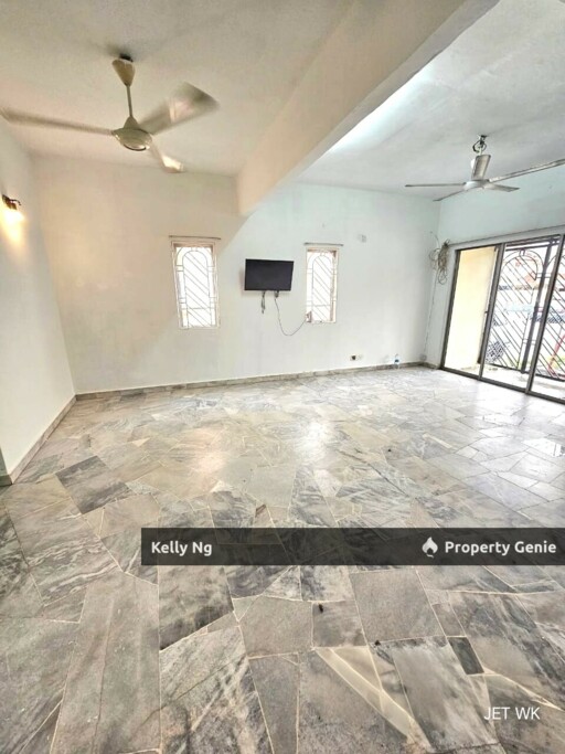 Double Sty Endlot House At Tmn Sri Andalas Klang For Rent