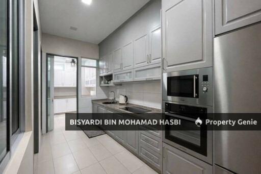 40'x80'sq.ft Fully Renovated 3 Storey Semi Detached House @ 1080 Residence, Puncak Saujana, Kajang.