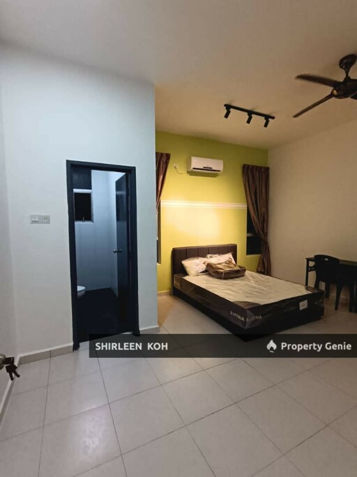 Room for Rent at Suriamas Suite @ Larkin JB Town Area