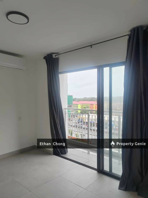 Dk Impian Partial Furnished Room For Rent