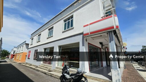 Cheng Lotus Opposite 2 Storey Endlot Shop 22x70 Same Row with Mcd
