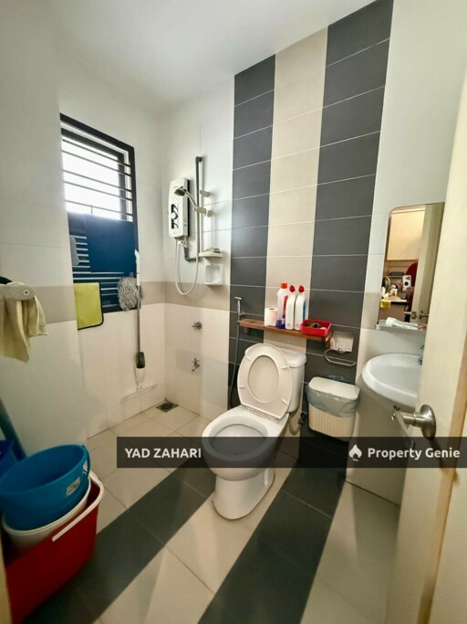 Denai Alam | 2-Storey Terrace 4 Bedrooms | RM850K - Partly Furnished, Greenery View & Walking Distance to Mosque