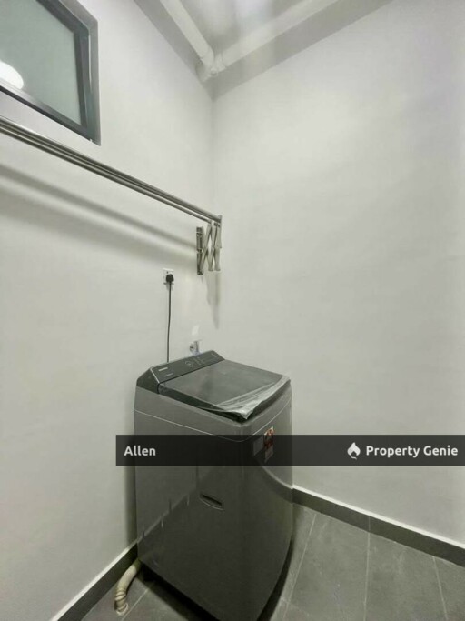 Twin Tower Residence Sea View Unit with Airbnb-style Design
