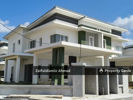SemiD Taman Salak Mulia Spacious near KLIA