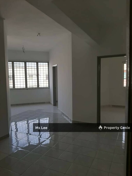 3rd Floor Shop Apartment RM 500 (KFC/NSK)-Taman Sentosa Utama @ Klang-Ready 15/7 or 31/7