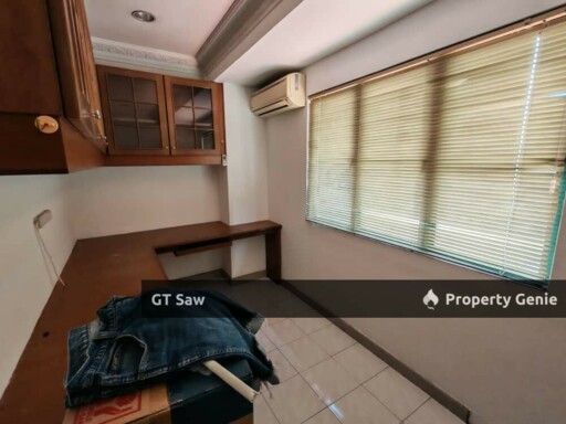 Desa Kiara Penthouse Duplex with 6 Bedrooms for Sale