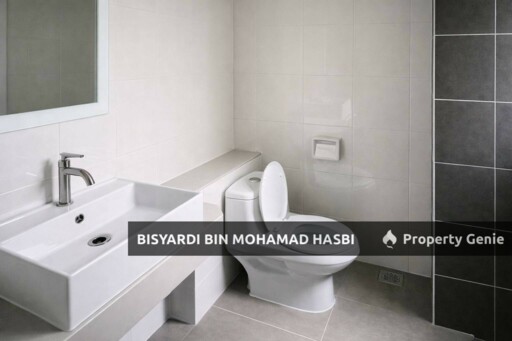 "Fully Renovated - Walking Distance to Surau Jumaat Ar-Raudhah" Double Storey Semi Detached House Taman Impian Makmur, Saujana Impian, Kajang.