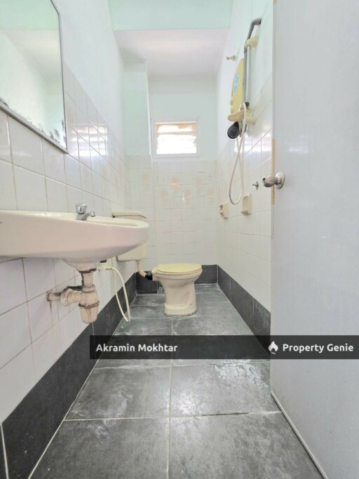 Freehold, Renovated & Extended | Double Storey Superlink USJ 9 Subang Jaya