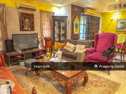 URGENT FOR SALE : 2 Storey Terrace House Corner Lot Jalan Adang Bukit Jelutong Shah Alam