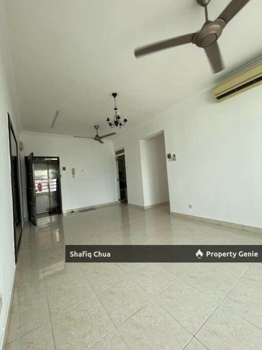 Freehold Corner Unit Apartment Kelana Central, SS6 Kelana Jaya