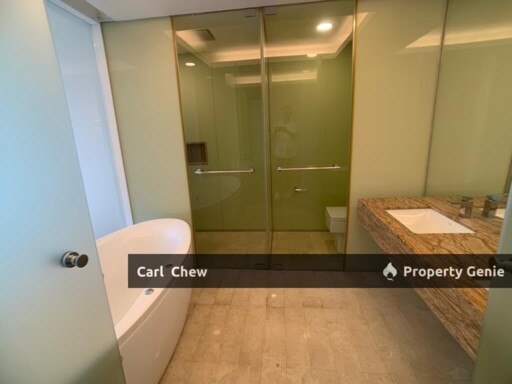 Comfort and Convenience: Quadro Residence @ KLCC for Sale
